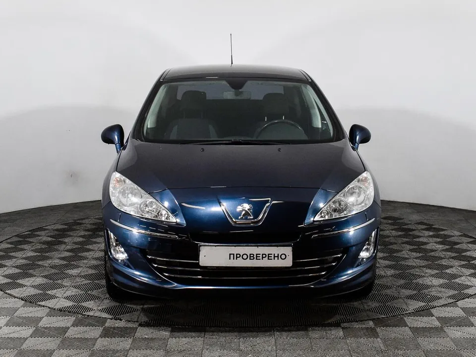 Peugeot 408
