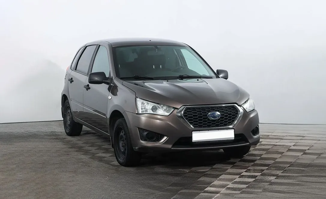 Datsun MI_DO
